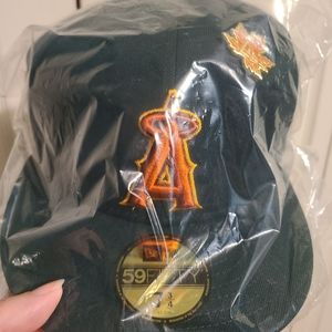 NWT Mens fitted Oakland As cap